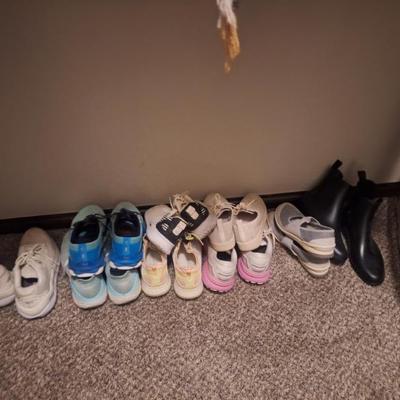 Sale Photo Thumbnail #49