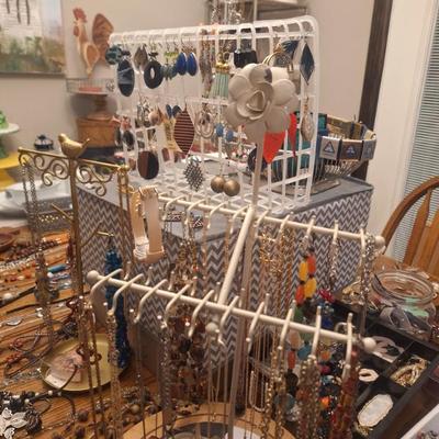 Sale Photo Thumbnail #60