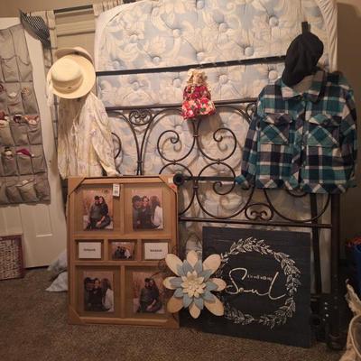 Sale Photo Thumbnail #95