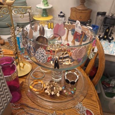 Sale Photo Thumbnail #86