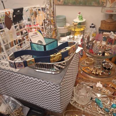 Sale Photo Thumbnail #87