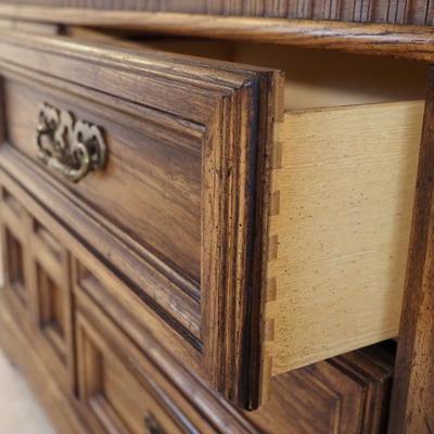 Sale Photo Thumbnail #181