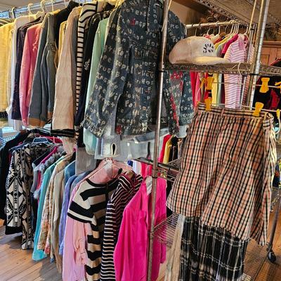 Sale Photo Thumbnail #118