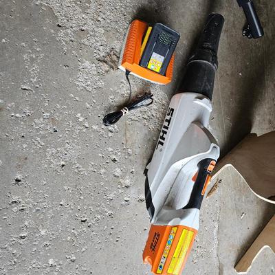 Sale Photo Thumbnail #69