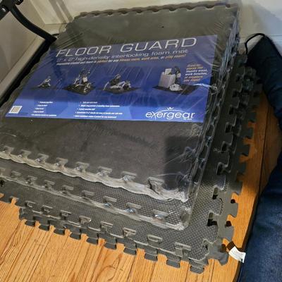 Sale Photo Thumbnail #172