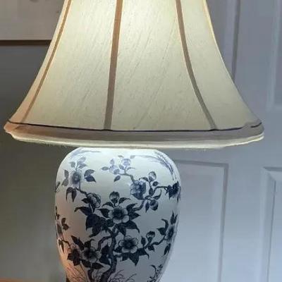 Decorative Ceramic Table Lamp 