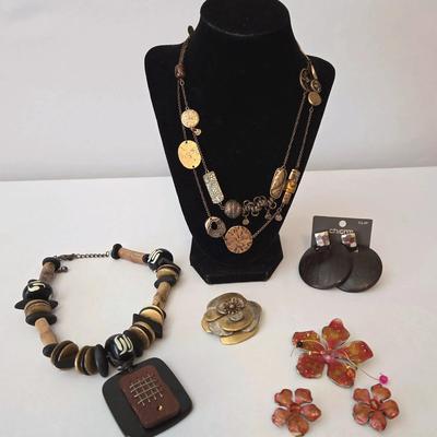 CHICO'S UNIQUE , NECLACES, EARRINGS, BROOCH, PENDANT