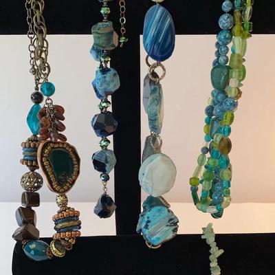 Beautiful  Chunky Gemstone And Bead Necklaces And Bracelet In Blues And Green