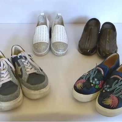 Women’s Athletic/Casual Shoes Size 7.5 & 8