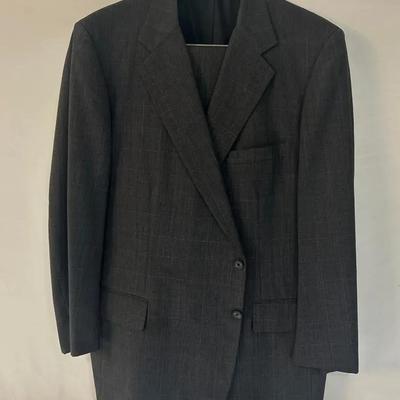 Suit produced by the Tom James Company