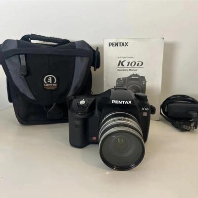 Pentax K10D Digital SLR Camera, Pentax 28-105mm Lens - Powers Up
