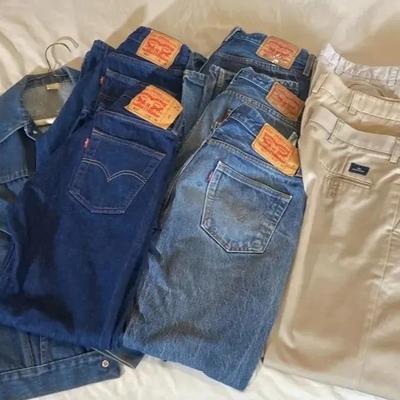 Men’s Levi 501 Jeans Plus Khaki Pants and Denim Jacket, Size 30/31