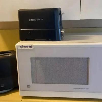 Micheal Graves Toaster, GE Microwave and Kitchensmith Toaster