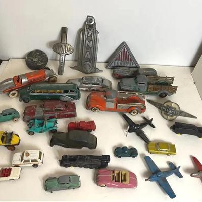 Vintage Planes, Cars, Insignia Collection - Hobbyist Dream Kit