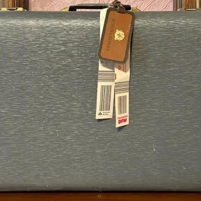Vintage Two-Tone Suitcase