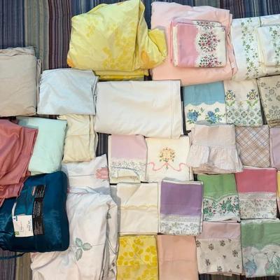Vintage Bedding Collection 