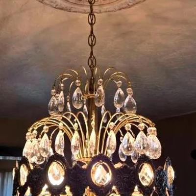 Vintage Hollywood Regency Chandelier 