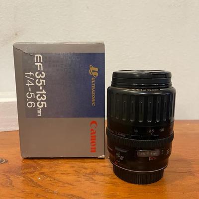 Canon EF35-135mm f/4-5.6 Lense
