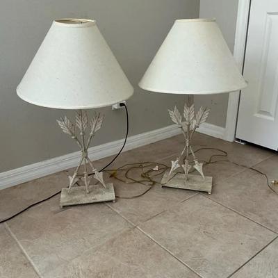 Arrow Lamp Pair