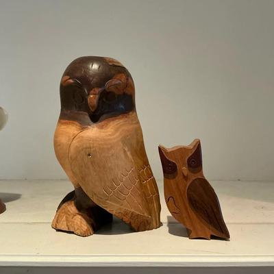 Wood Carved Owl & Hidey Box