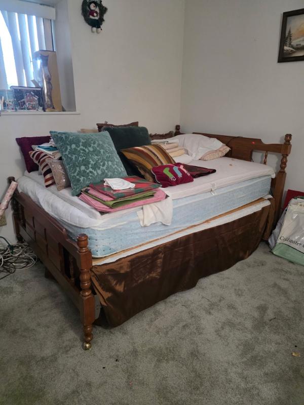 Sale Photo Thumbnail #26