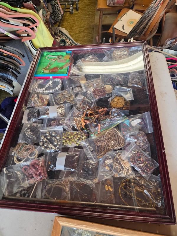 Sale Photo Thumbnail #69