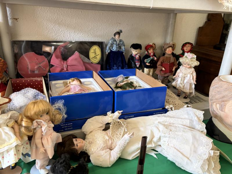 Sale Photo Thumbnail #248