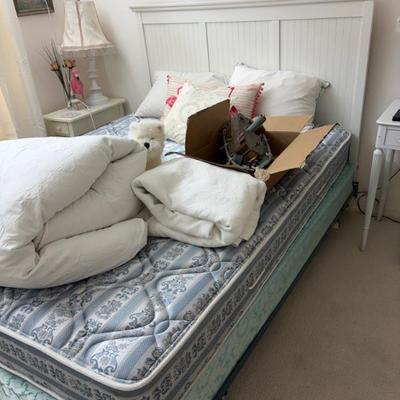 Sale Photo Thumbnail #194