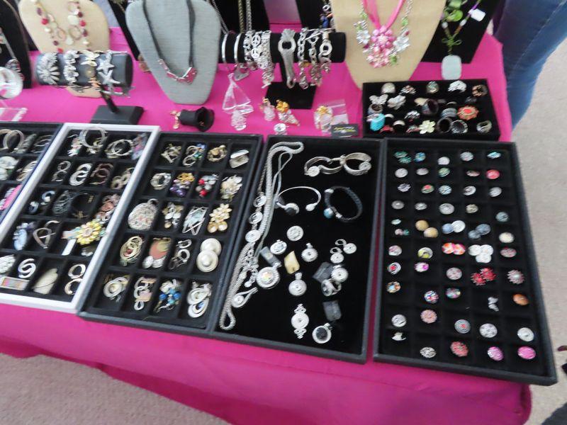 Sale Photo Thumbnail #14