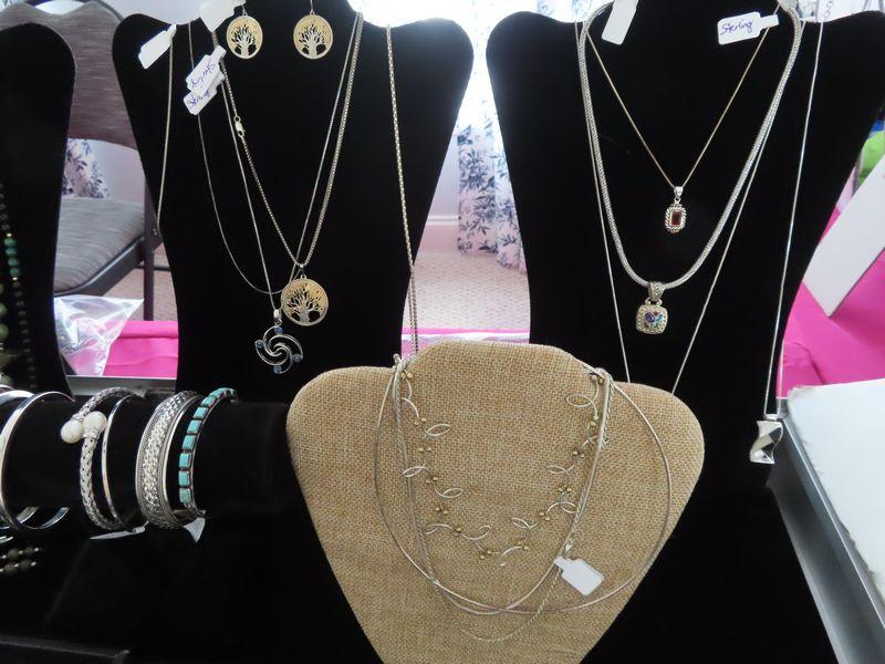 Sale Photo Thumbnail #6