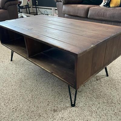 Contemporary Modern Coffee Table With Hairpin Legs