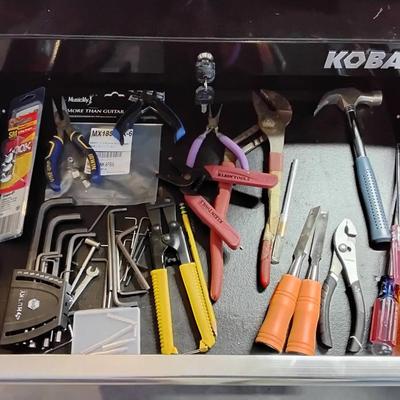 Small Lot Of Hand Tools 