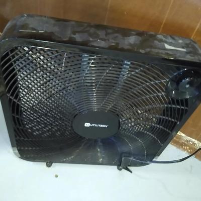 Working box fan