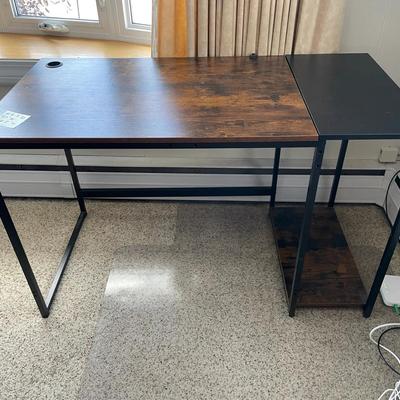 Contemporary Simple Desk