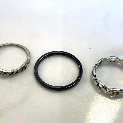 Silver Toned And Black Rings 