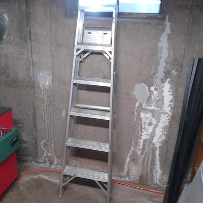 Aluminum Ladder