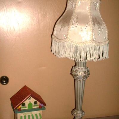 Sale Photo Thumbnail #51: LAMP AND BIRD HOUSE