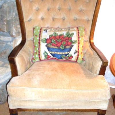 Sale Photo Thumbnail #17: UPHOLSTERED CHAIR