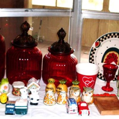 Sale Photo Thumbnail #18: RED CANSTERS, SALT AND PEPPERS