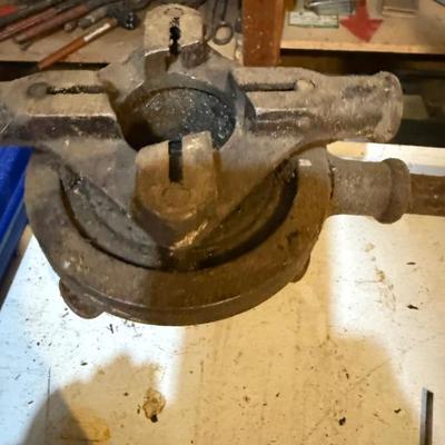 Sale Photo Thumbnail #242