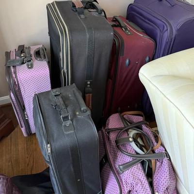 Sale Photo Thumbnail #162