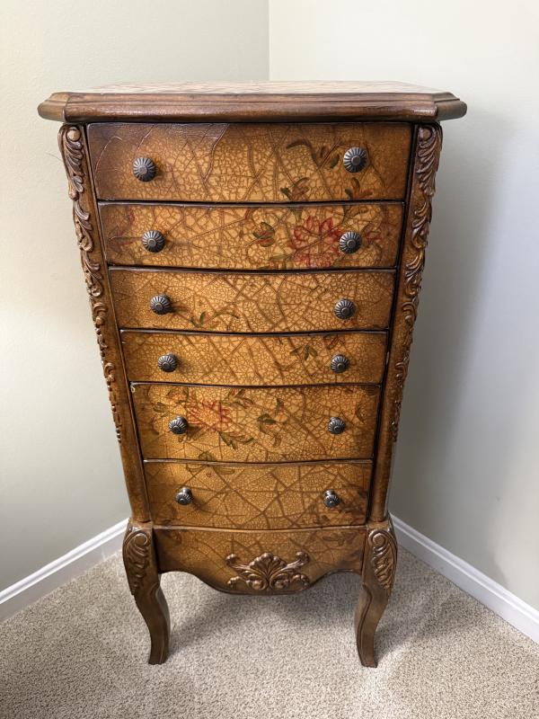 Sale Photo Thumbnail #25