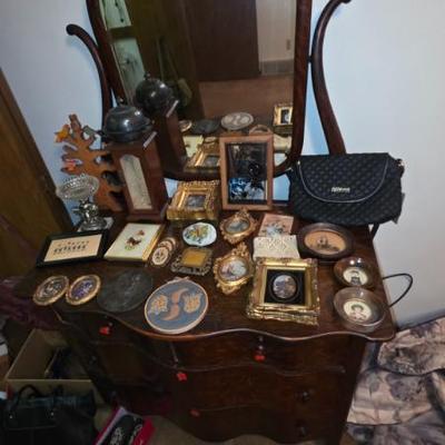 Sale Photo Thumbnail #144