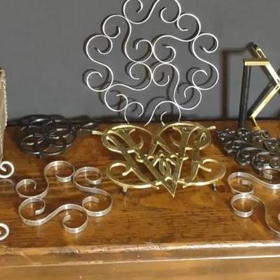 Trivets & Napkin Holders 