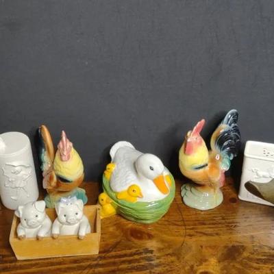 Wooden Ducks + Assorted Figurines 