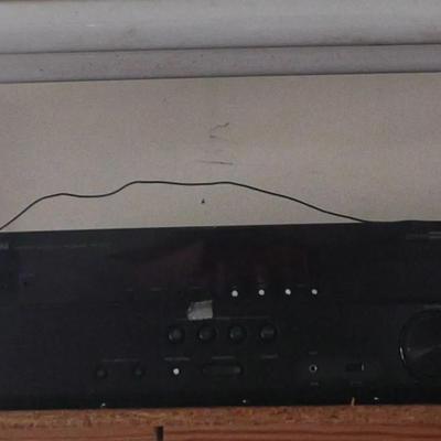 Yamaha AV Receiver Rx-V377 With Awa Speakers