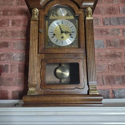Sligh Mahogany Mantel Clock With Key-Germany