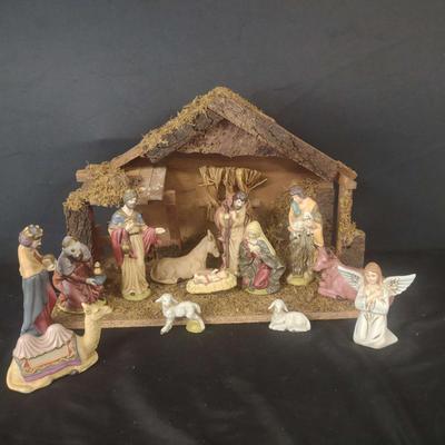 Nativity Set In Ceramic And Wood