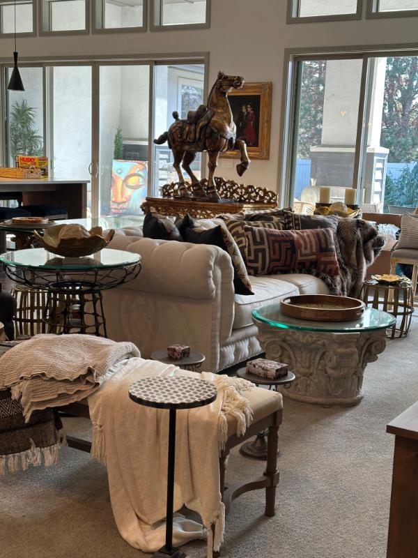 Sale Photo Thumbnail #2