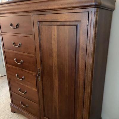 Sale Photo Thumbnail #83